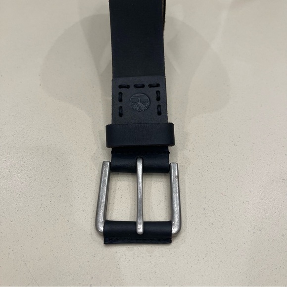 Timberland Black Leather Belt with Silver Buckle - Picture 2 of 6